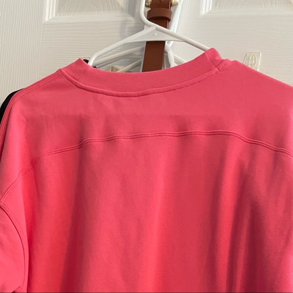 perfectly Oversized Crew Guava Pink - Picture 3 of 4